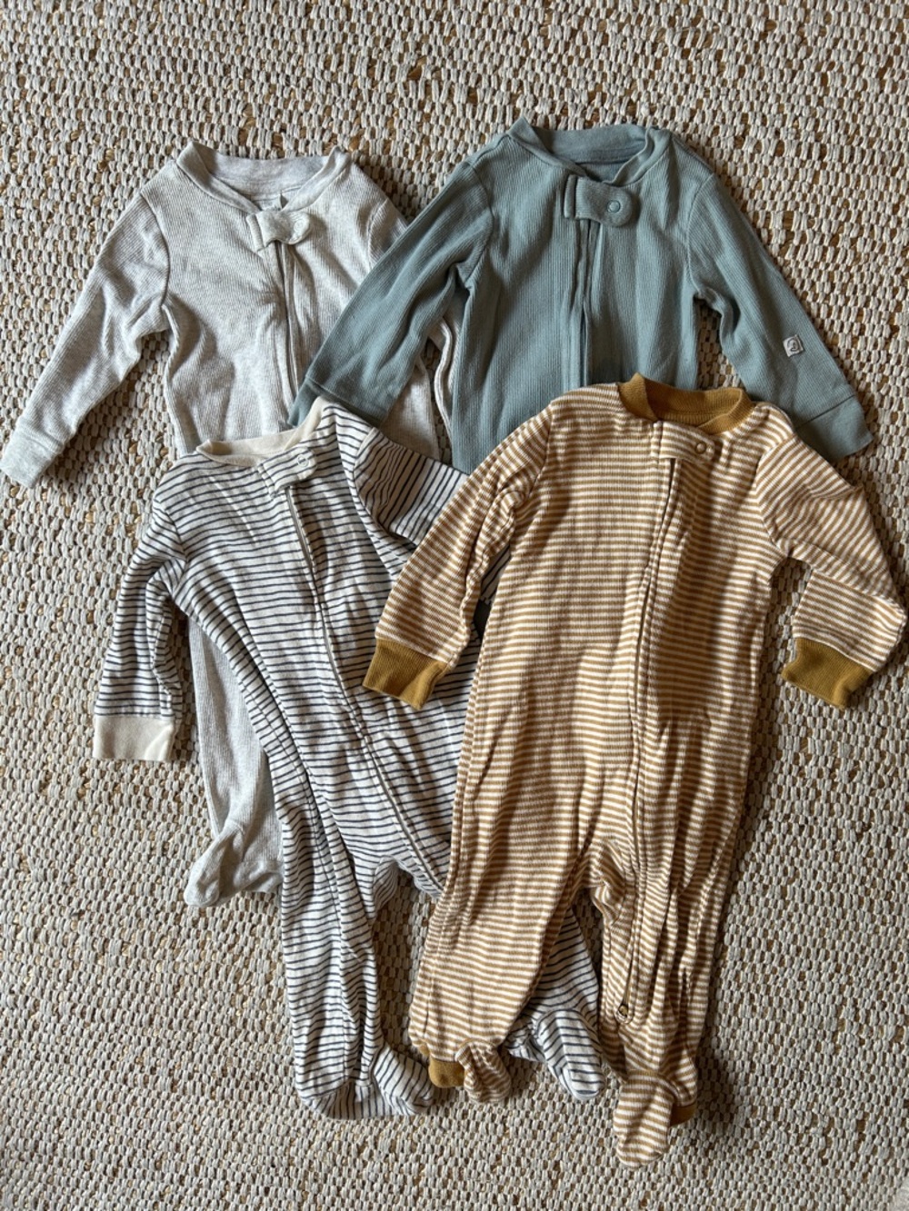 Little Planet/Carter’s organic cotton footed sleepers bundle of 4
